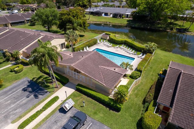 6731 Bridlewood Court, Boca Raton, FL 33433