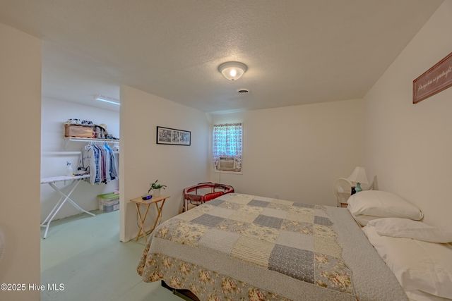 620 S Raleigh Street, Wallace, NC 28466