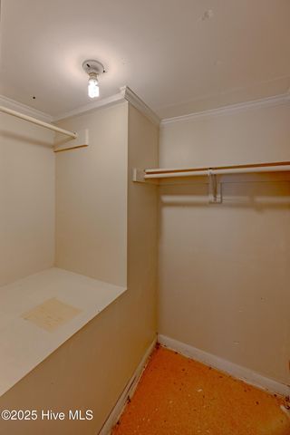620 S Raleigh Street, Wallace, NC 28466