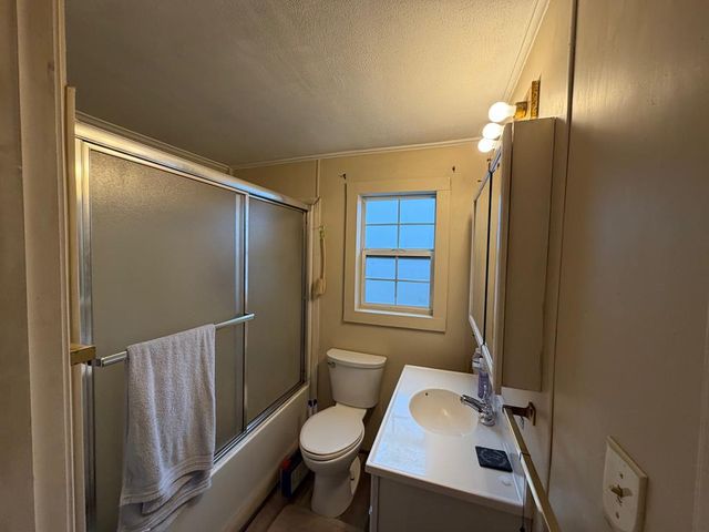 93 Collette Street, Andrews, NC 28901