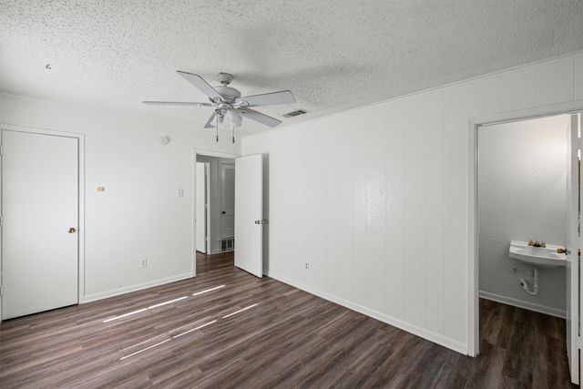 500 Hwy 22, Meridian, TX 76665