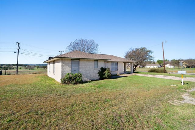 500 Hwy 22, Meridian, TX 76665