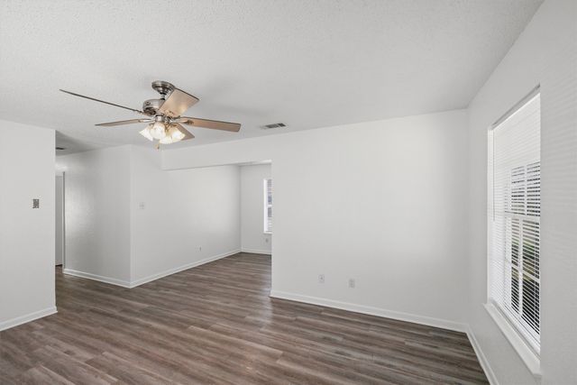 500 Hwy 22, Meridian, TX 76665