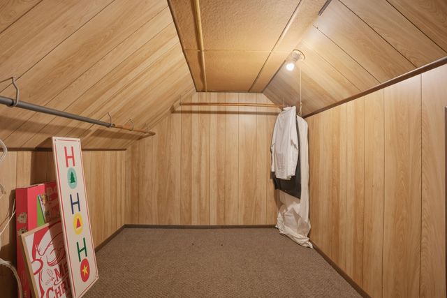 7623 Monroe Avenue, Hammond, IN 46324