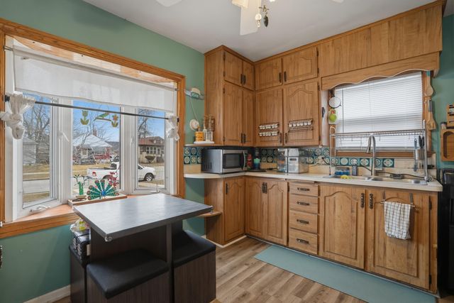 7623 Monroe Avenue, Hammond, IN 46324