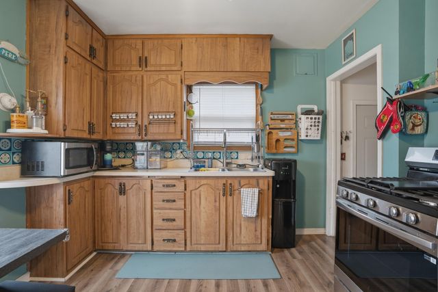 7623 Monroe Avenue, Hammond, IN 46324