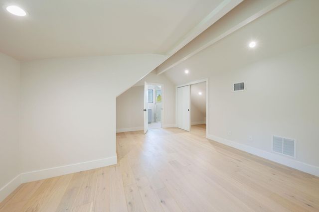 6315 Del Monte RD A, Austin, TX 78741