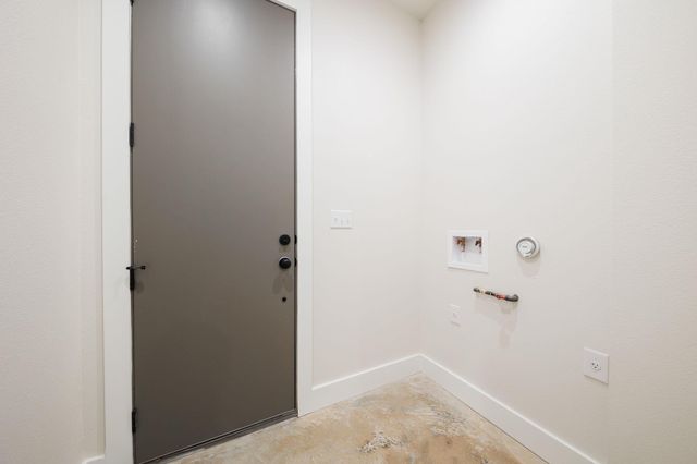 6315 Del Monte RD A, Austin, TX 78741