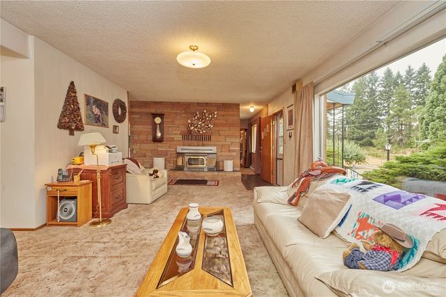 1858 SE Cedar Road, Port Orchard, WA 98367