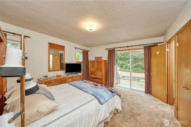 1858 SE Cedar Road, Port Orchard, WA 98367