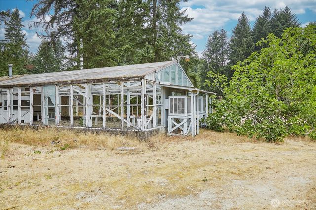 1858 SE Cedar Road, Port Orchard, WA 98367