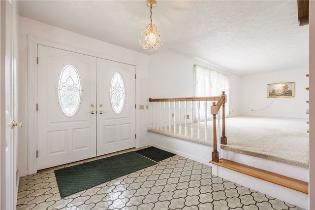 1673 Salt Road, Penfield, NY 14526