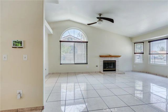 14845 Hibiscus, Fontana, CA 92335