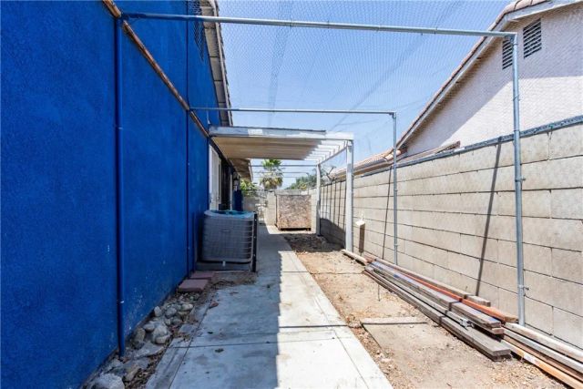 14845 Hibiscus, Fontana, CA 92335