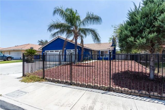 14845 Hibiscus, Fontana, CA 92335