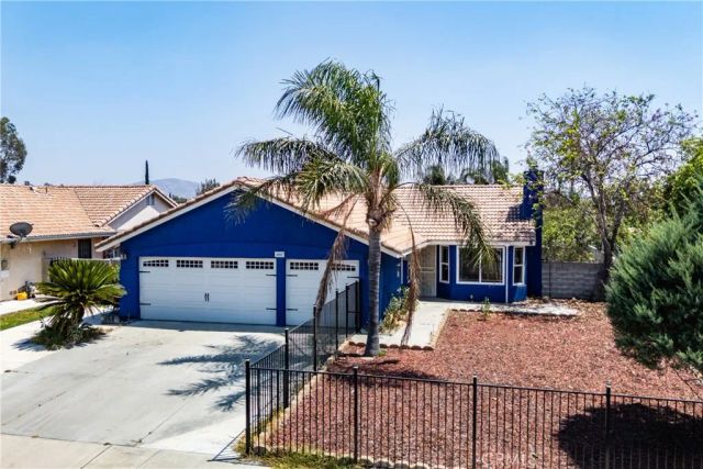 14845 Hibiscus, Fontana, CA 92335