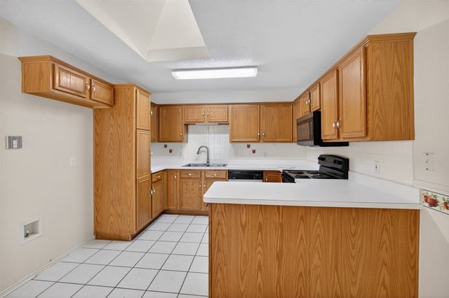 7016 Snowivy Court, Arlington, TX 76001