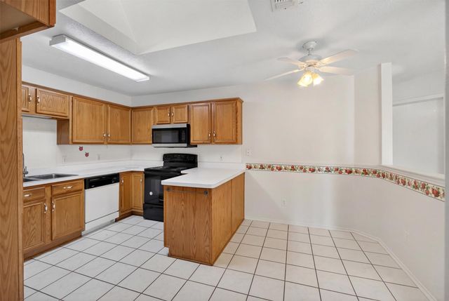 7016 Snowivy Court, Arlington, TX 76001