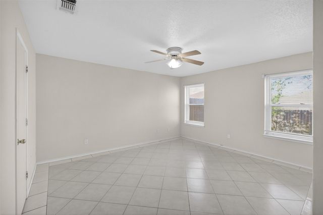 7016 Snowivy Court, Arlington, TX 76001