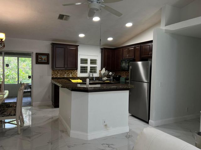 12403 N 87th St Street N, The Acreage, FL 33412