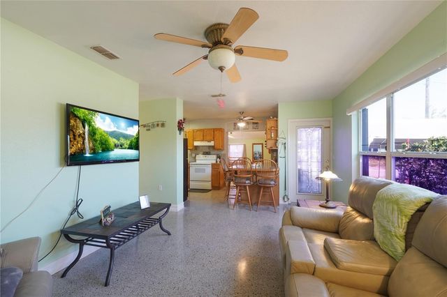 4932 MURRAY HILL DRIVE, Tampa, FL 33615