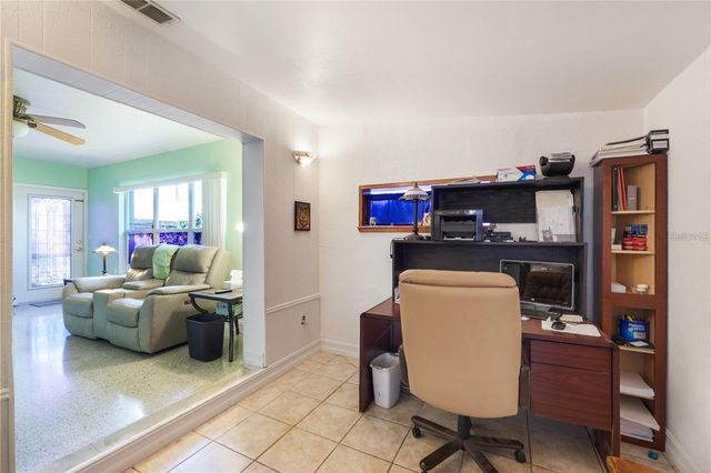 4932 MURRAY HILL DRIVE, Tampa, FL 33615