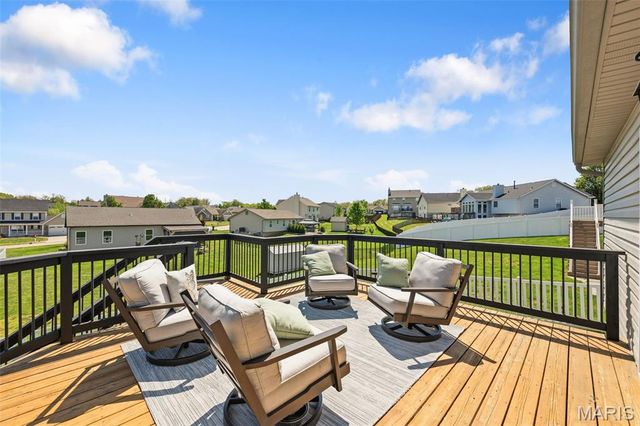 406 Prairie Creek Drive, Wentzville, MO 63348
