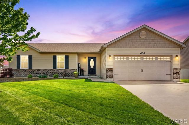 406 Prairie Creek Drive, Wentzville, MO 63348