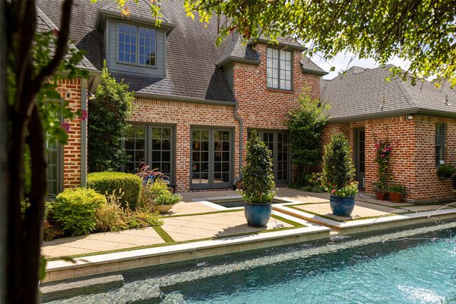 6607 Glendora Avenue, Dallas, TX 75230