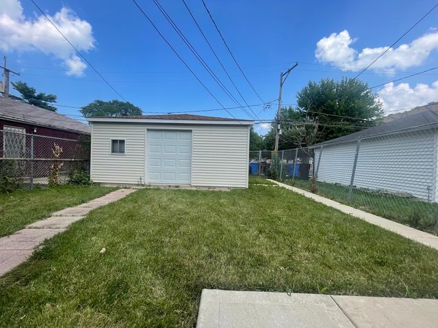 7553 S Wolcott Avenue, Chicago, IL 60620