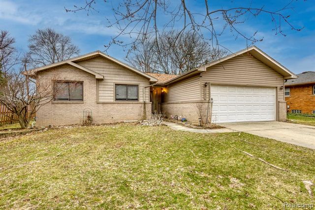19249 Parkville Street, Livonia, MI 48152