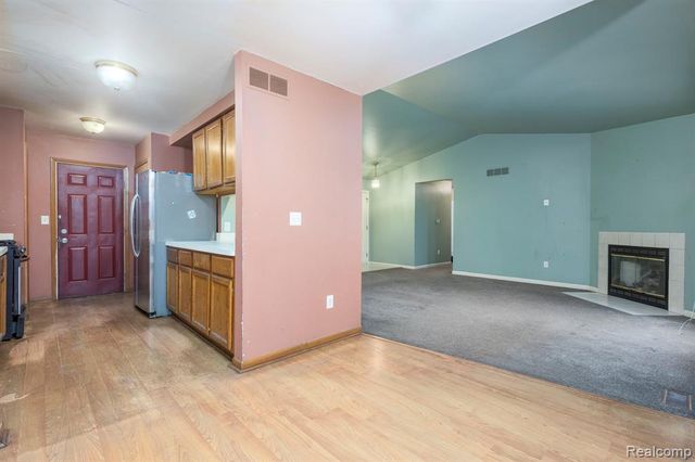 19249 Parkville Street, Livonia, MI 48152