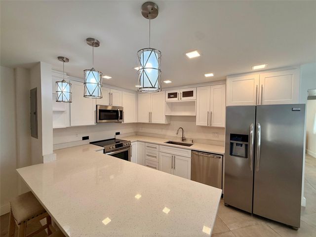 195 Flanders 195, Delray Beach, FL 33484