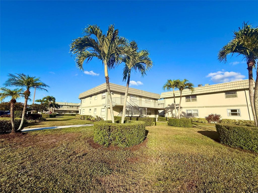 195 Flanders 195, Delray Beach, FL 33484