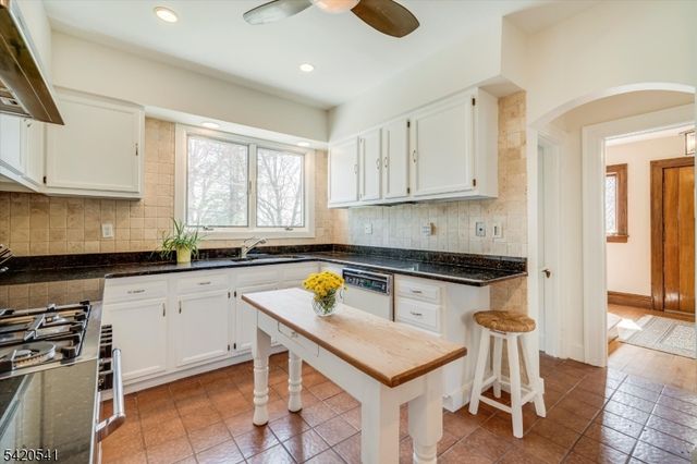 55 Luddington Rd, West Orange Twp., NJ 07052