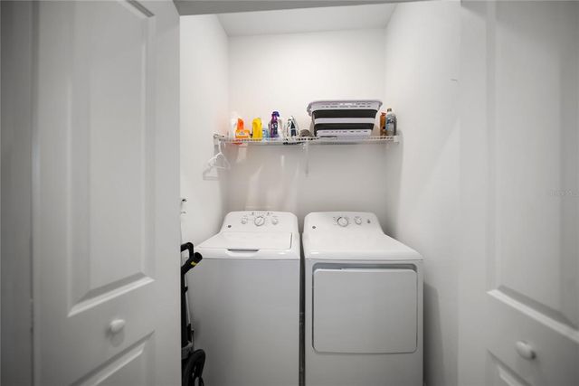 12140 WELLEN GOLF STREET 402, Venice, FL 34293