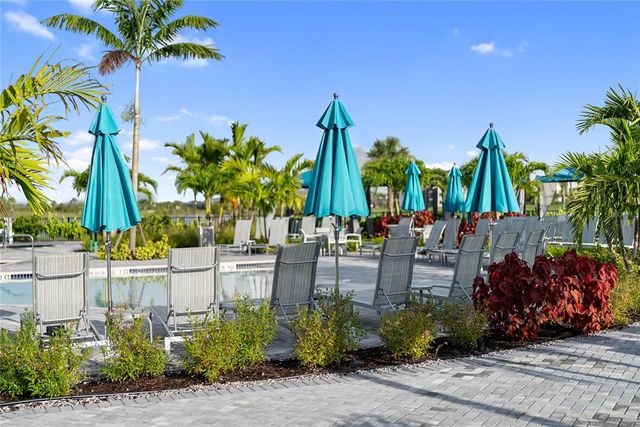 12140 WELLEN GOLF STREET 402, Venice, FL 34293