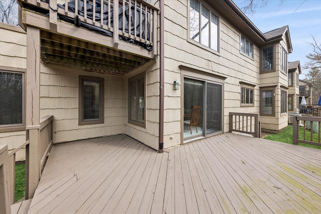 1125 Foxtail Court, Darien, IL 60561