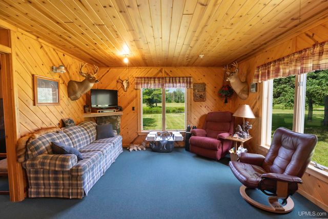 16151 Forest Road, Rock, MI 49880