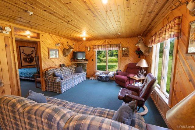 16151 Forest Road, Rock, MI 49880