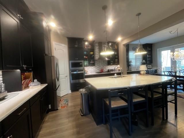 710 36TH AVENUE N, St Petersburg, FL 33704