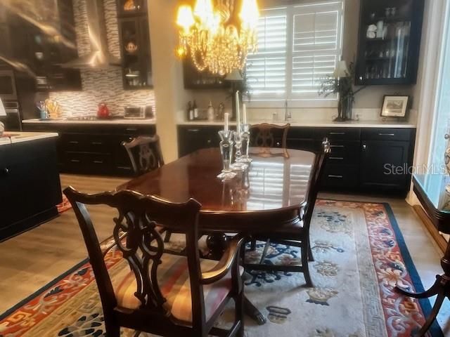 710 36TH AVENUE N, St Petersburg, FL 33704