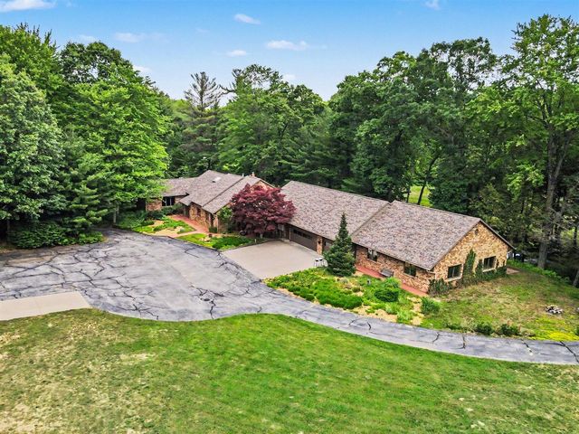 4191 E Fruitport Road, Fruitport, MI 49415