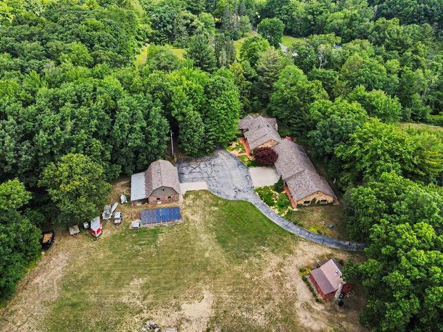 4191 E Fruitport Road, Fruitport, MI 49415