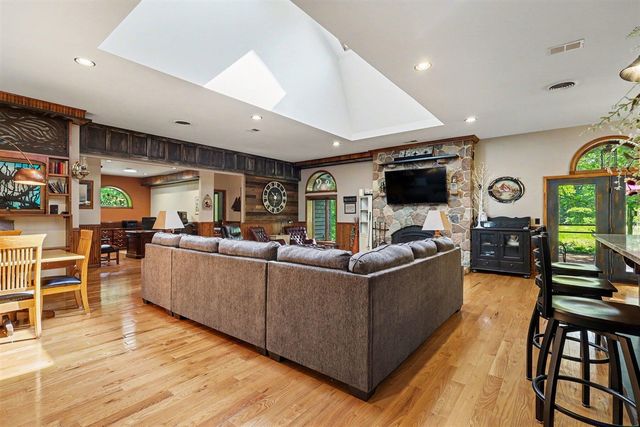 4191 E Fruitport Road, Fruitport, MI 49415