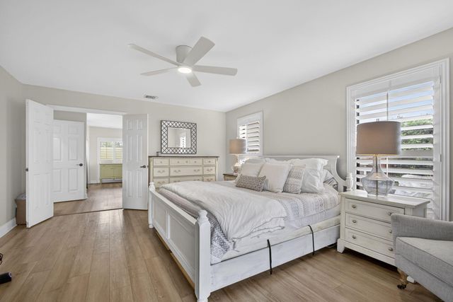 13655 Barberry Drive, Wellington, FL 33414