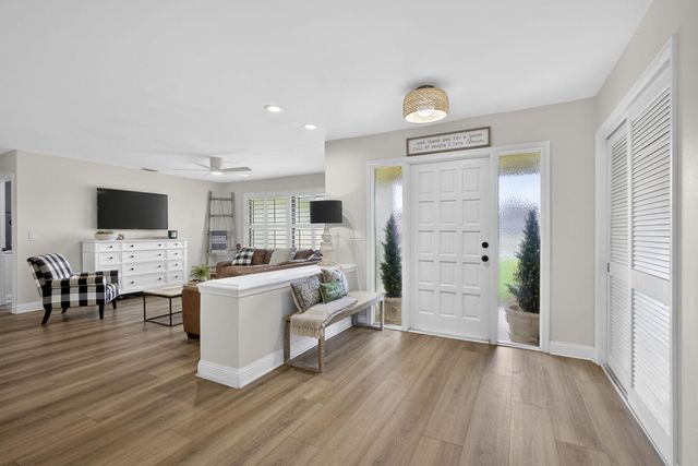 13655 Barberry Drive, Wellington, FL 33414