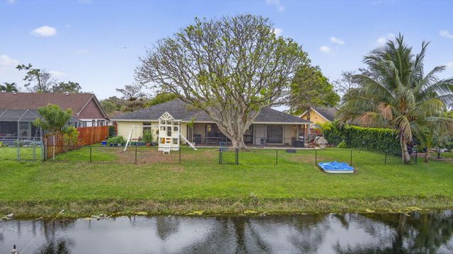 13655 Barberry Drive, Wellington, FL 33414