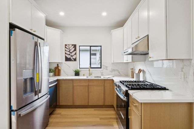 3714 Magee Avenue, Oakland, CA 94619