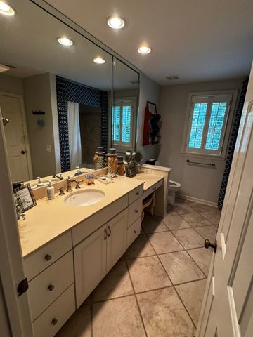 2300 Foxhaven Dr, Franklin, TN 37069
